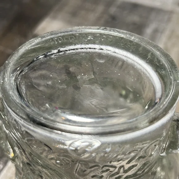 Vintage Luminarc USA Clear Glass Treasure Island Pirate Skull Mug - Picture 7 of 7